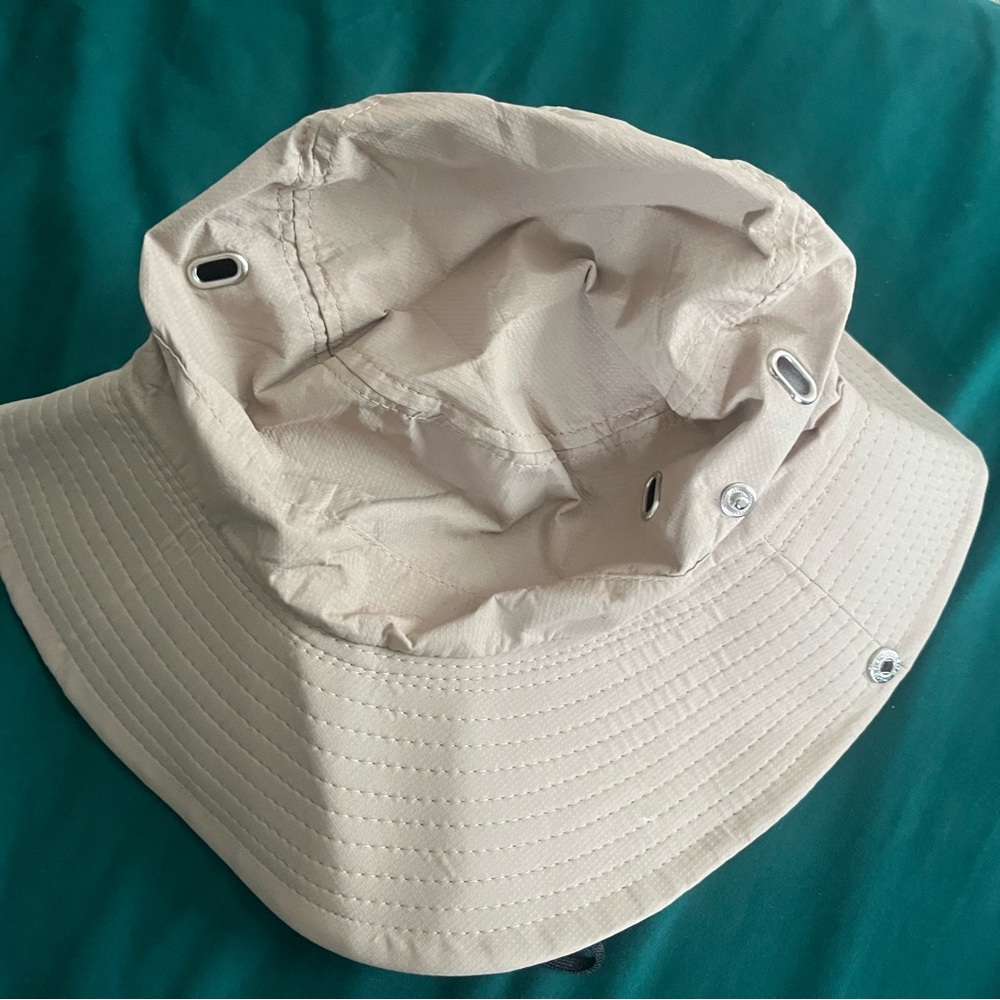 Women’s Tan Bucket Hat